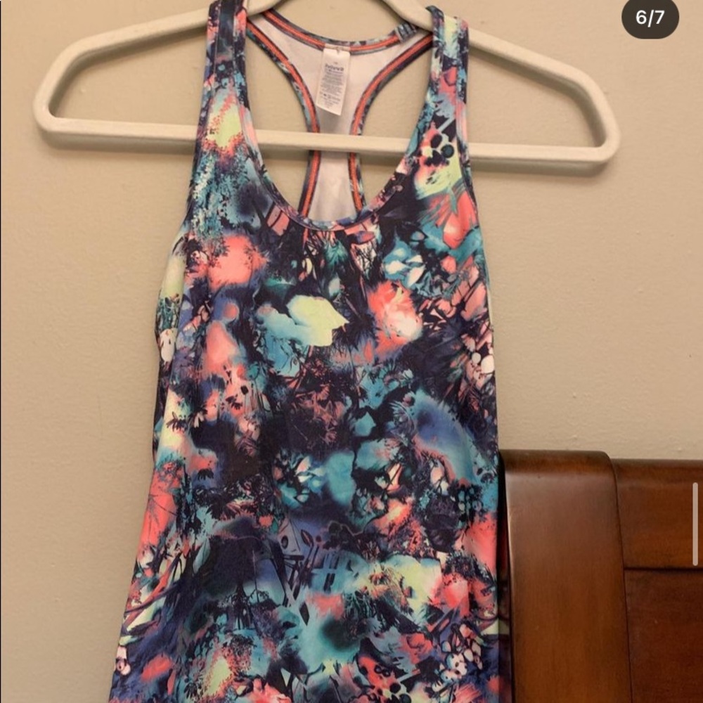 Lululemon ivivva tank top!!